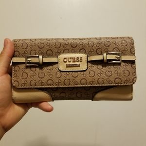 Guess wallet EST.1981